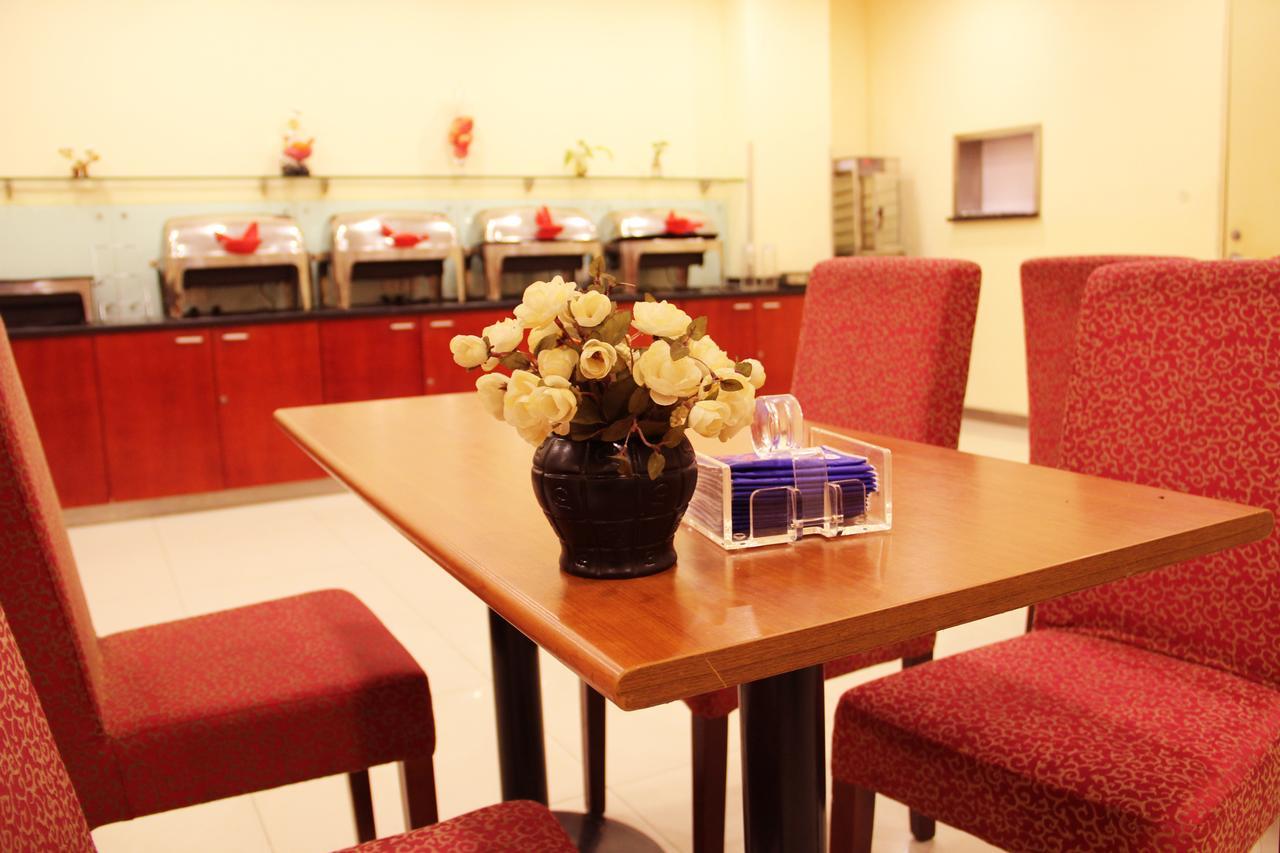Hanting Hotel Shenyang Sujiatun Railway Station Quarto foto